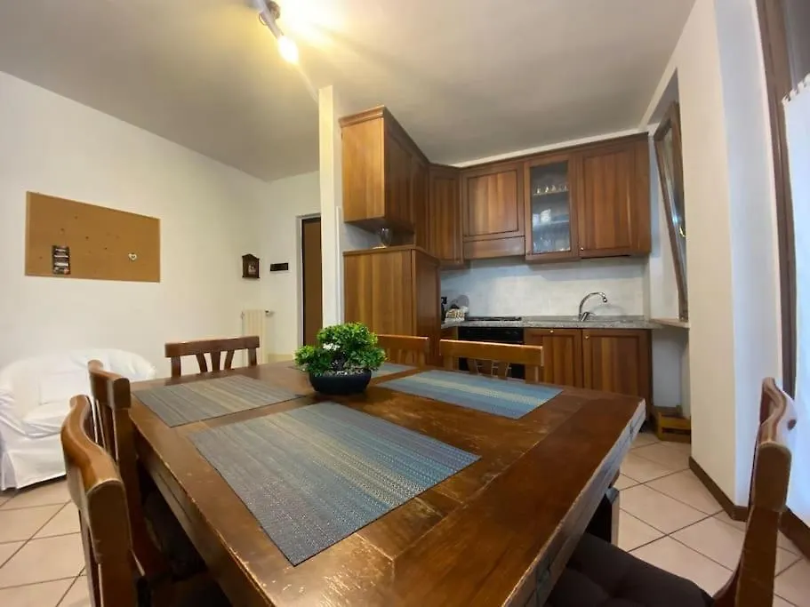 Family House With Free Parking, 450M From Beach Lazise