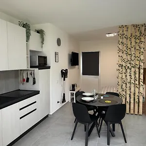 Project Apartment